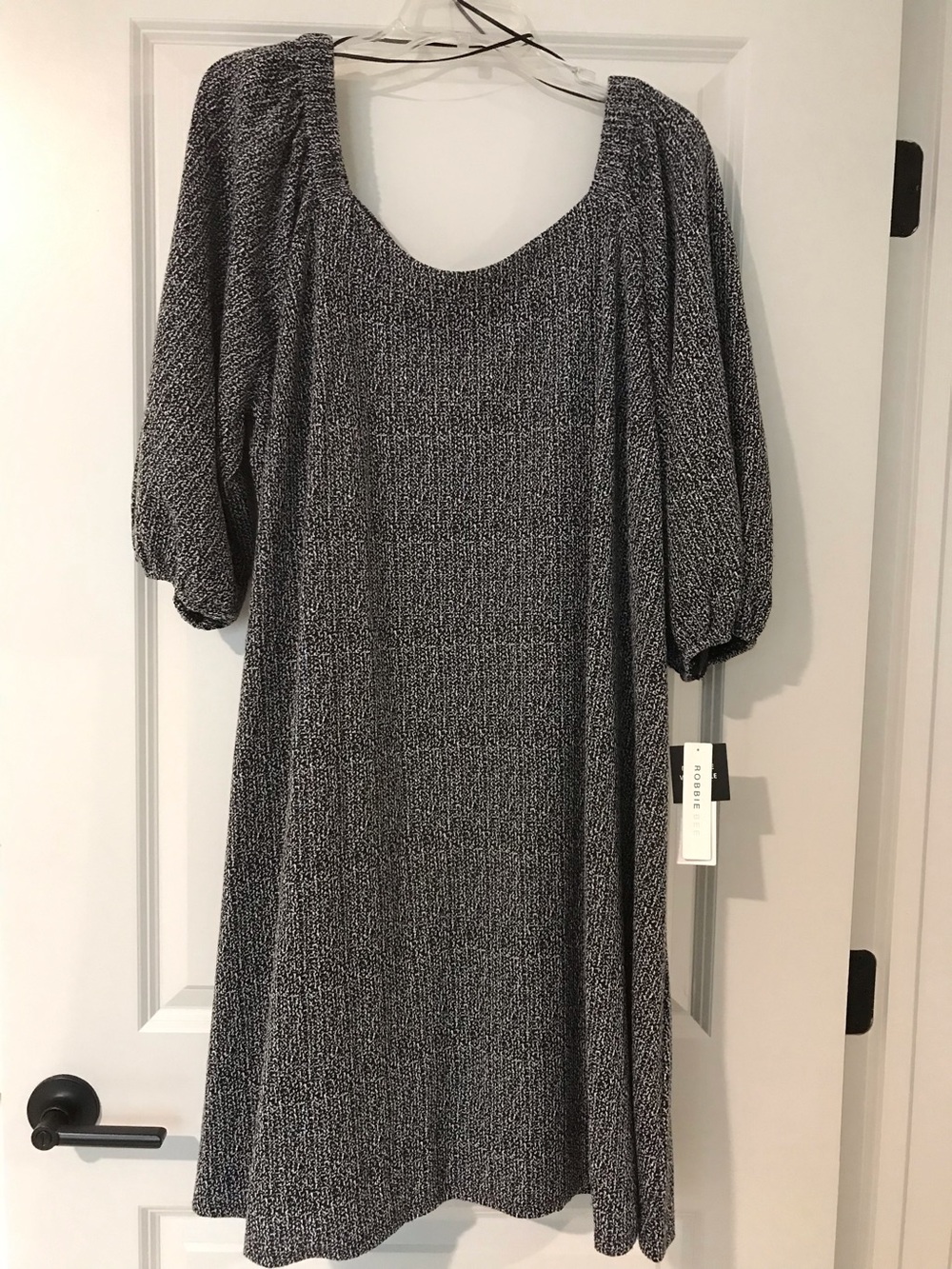 NWT-Black & White Patterned Women’s Dress with Puff Sleeves